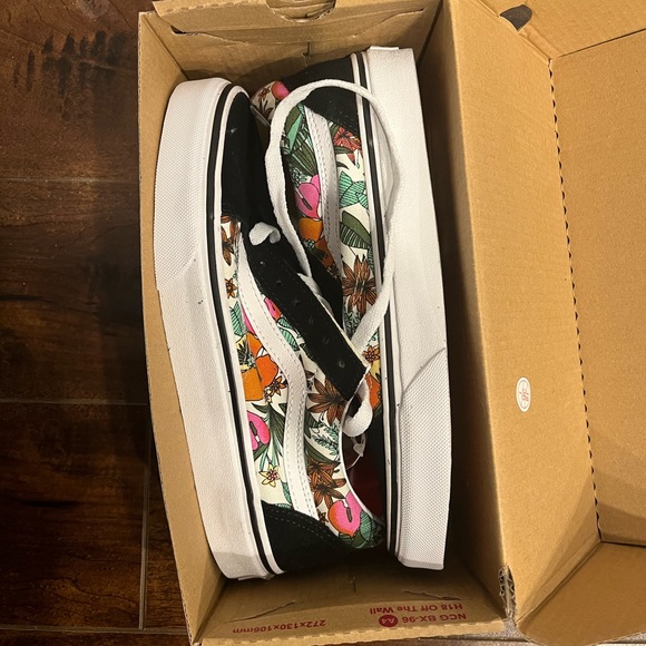 Vans off the wall - Picture 4 of 5